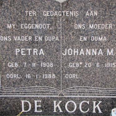 KOCK Petra, de 1908-1988 &amp; Johanna M.S. 1915- 