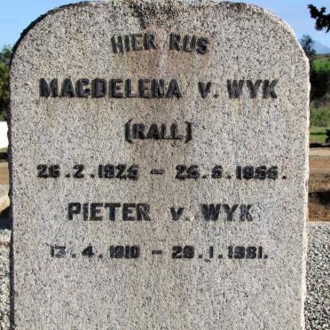 WYK Pieter, van 1910-1981 &amp; Magdalena RALL 1925-1955
