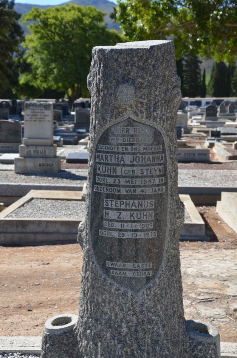 KUHN Stephanus H.Z. 1905-1973 &amp; Martha Johanna STEYN -1947
