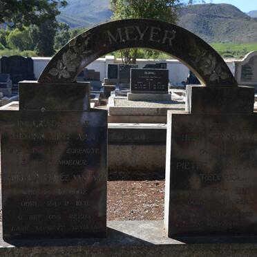 MEYER Pieter Christiaan Frederick 1901-1962 &amp; Christina M. VAN WYK 1902-1941