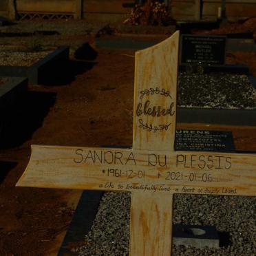 PLESSIS Sandra, du 1961-2021