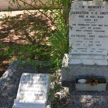 SMUTS Sebastian V.E. -1949 &amp; Kathleen Amy MÜLLER 1898-1982 :: SMUTS Ivan Sedgwick -1983