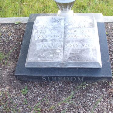 STRYDOM Jerrie 1905-1977 &amp; Mimie 1906-1988