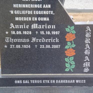 ABRAHAMS Thomas Frederick 1924-2007 &amp; Annie Marion 1928-1997
