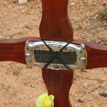 JONES Anna 193?-2008