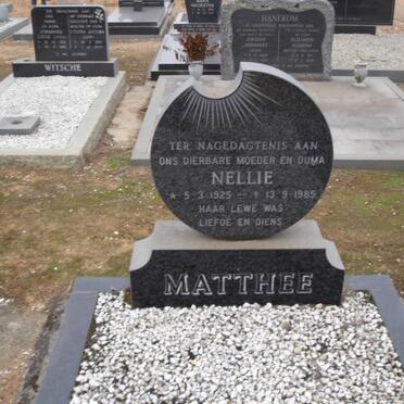 MATTHEE Nellie 1925-1985