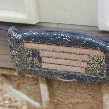 NOHOLOZA Zwelabantu Roderick 1939-2004