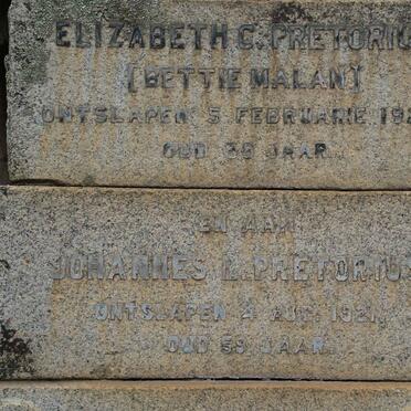 PRETORIUS Johannes L. -1921 &amp; Elizabeth C. MALAN -1920