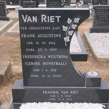 RIET Frank Augustine, van 1914-1997 &amp; Fredericka Woutrina HONEYBALL 1912-2006 :: VAN RIET Frankie 1949-1996