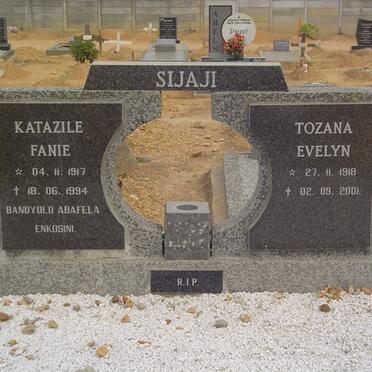 SIJAJI Katazile Fanie 1917-1994 &amp; Tozana Evelyn 1918-2001