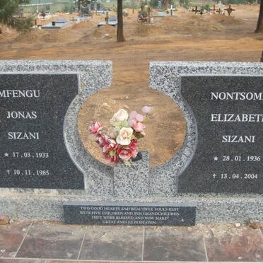 SIZANI Mfengu Jonas 1933-1985 &amp; Nontsombi Elizabeth 1936-2004