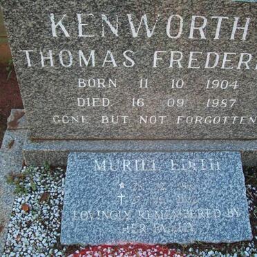 KENWORTHY Thomas Frederick 1904-1987 & Muriel Edit 1916-2002