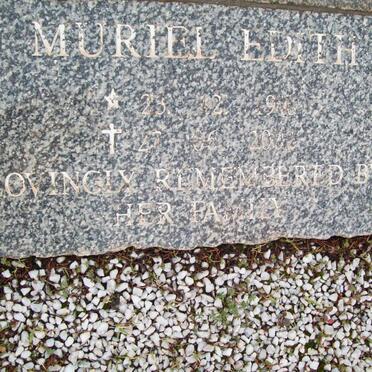 KENWORTHY Thomas Frederick 1904-1987 & Muriel Edit 1916-2002