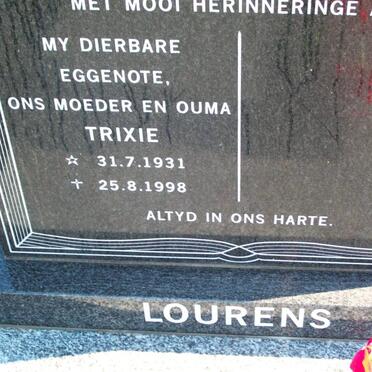 LOURENS Trixie 1931-1998