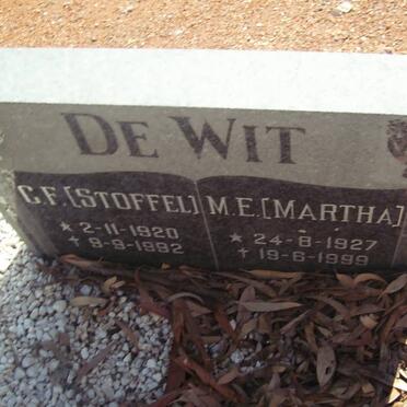 WIT C.F., de 1920-1992 &amp; M.E. 1927-1999