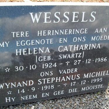WESSELS Wynand Stephanus Michiel 1918-1995 & Helena Catharina SWARTZ 1924-1986