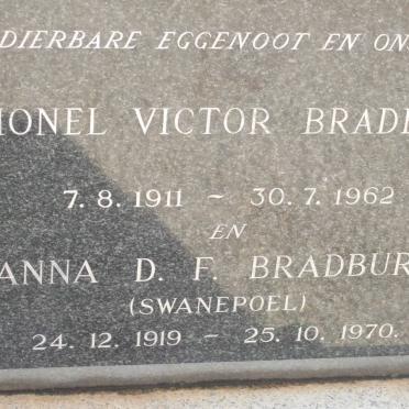 BRADBURY Lionel Victor 1911-1962 &amp; Anna D.F. SWANEPOEL 1919-1970
