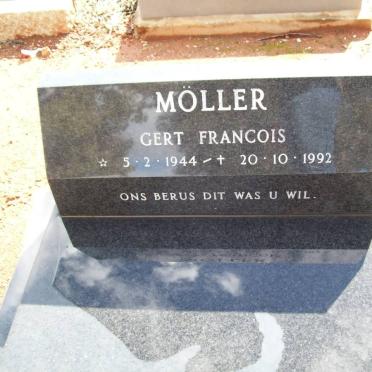 MOLLER Gert Francois 1944-1992