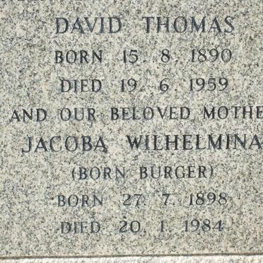 THOMAS David 1890-1959 &amp; Jacoba Wilhelmina BURGER 1898-1984