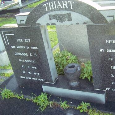 THIART Dirk R.J. 1905-1971 &amp; Johanna G.S. 1919-1973