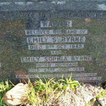 BYRNE Walter -1942 &amp; Emily Sophia -1951