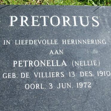 PRETORIUS Petronella nee DE VILLIERS 1910-1972