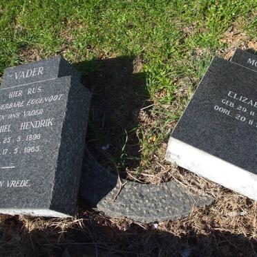 ? Michiel Hendrik 1896-1965 &amp; Elizabeth 1907-1966
