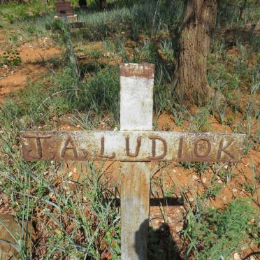 LUDIOK J.A.