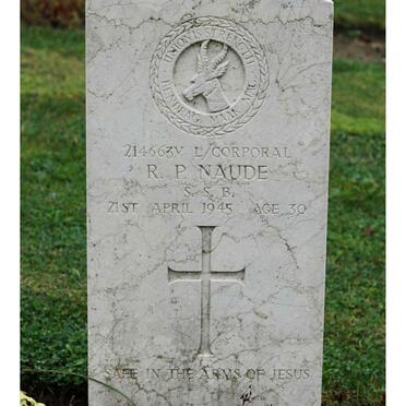 NAUDE R.P. -1945