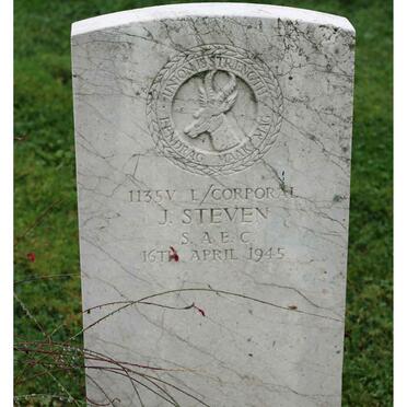 STEVEN J. -1945