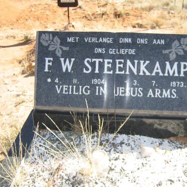 STEENKAMP F.W. 1904-1973