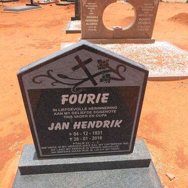 F - Vanne :: Surnames - F