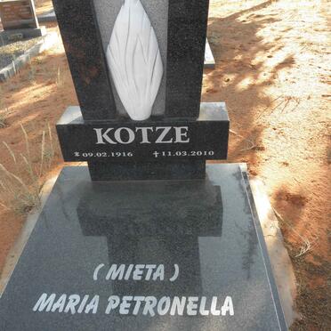KOTZE Maria Petronella 1916-2010