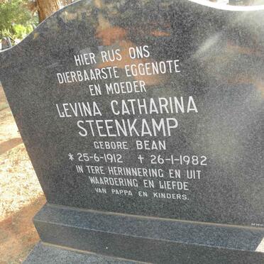 STEENKAMP Levina Catharina nee BEAN 1912-1982