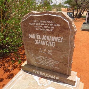 STEENKAMP Daniel Johannes 1931-2019