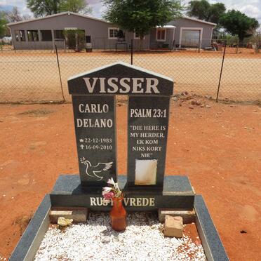 V - Vanne :: Surnames - V