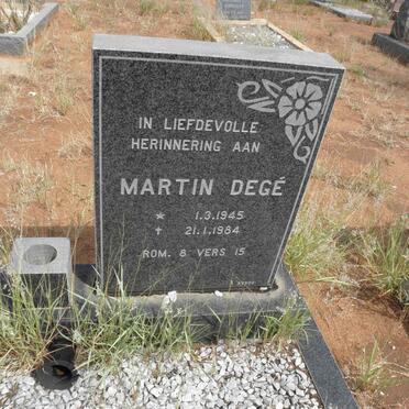 DEGE Martin 1945-1984