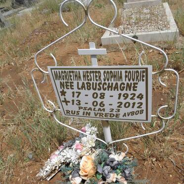 FOURIE Magrietha Hester Sophia nee LABUSCHAGNE 1924-2012