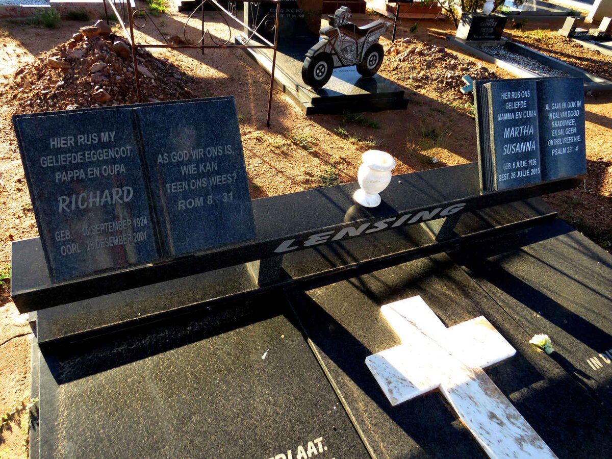 LENSING Richard 1924-2001 & Martha Susanna 1926-2015_1