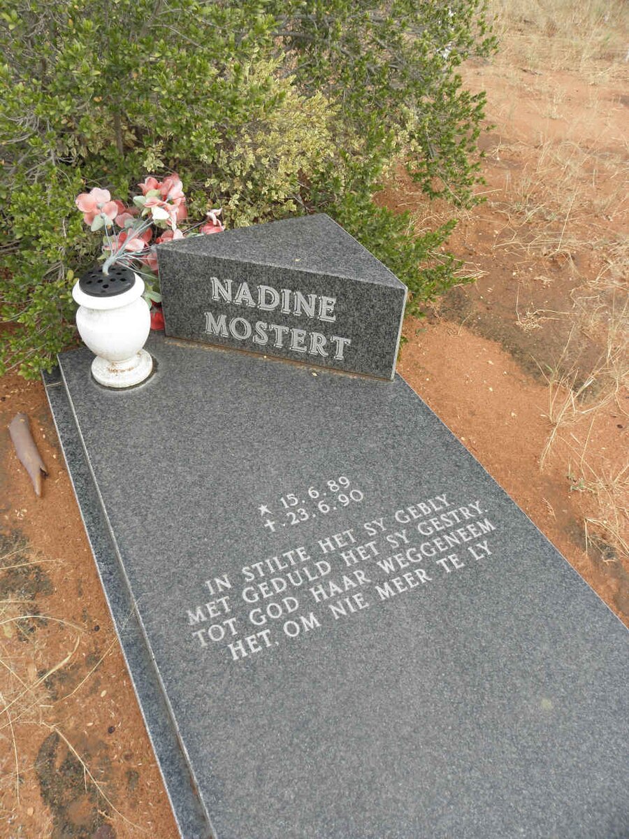 MOSTERT Nadine ??89-1990