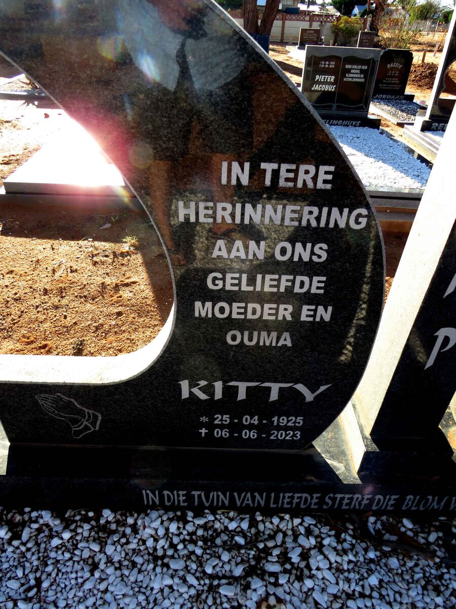 TROMP Danie 1907-2001 & Kitty 1925-2023 _2