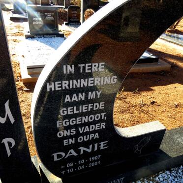 TROMP Danie 1907-2001 & Kitty 1925-2023 _3