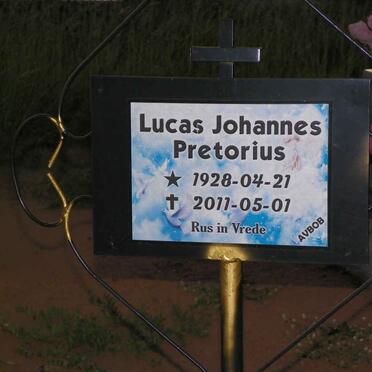 PRETORIUS Lucas Johannes 1928-2011