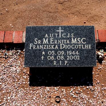 DIOCOTLHE Franziska 1944-2002