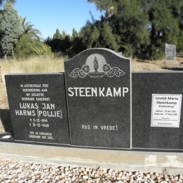 STEENKAMP Lukas Jan Harms 1914-1968 &amp; Lentjé Maria LIEBENBERG 1921-1994