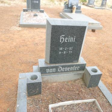 DEVENTER Heini, van 1957-1977