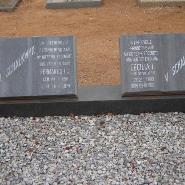 SCHALKWYK Hermanus I.J., v 1901-1974 &amp; Cecilia J. DE VILLIERS 1910-1999