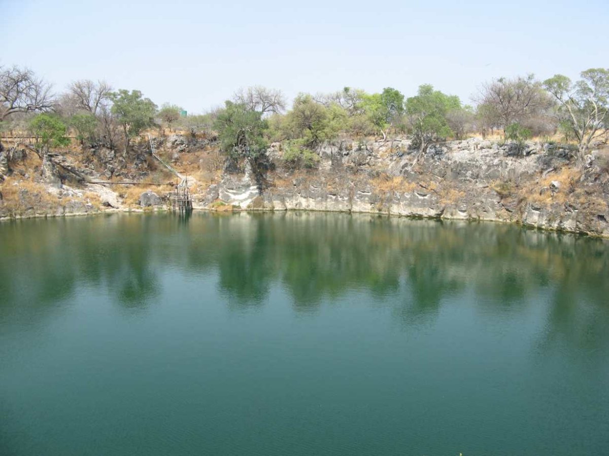 1. Oorsig - Otjikotomeer