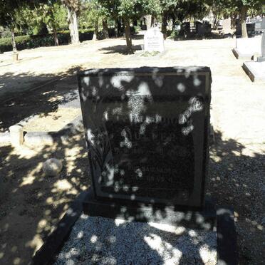 MOLLER Gieliam Johan 1881-1967