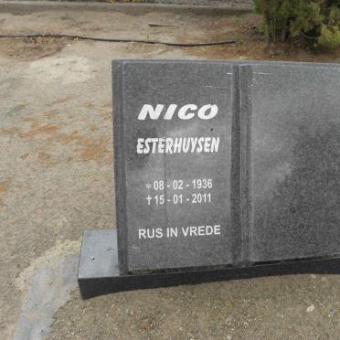 ESTERHUYSEN Nico 1936-2011